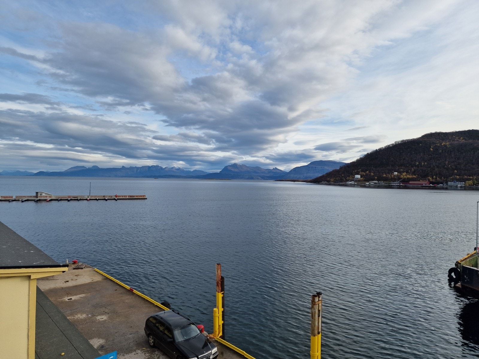 Utsikt mot nord/øst Galleribilde