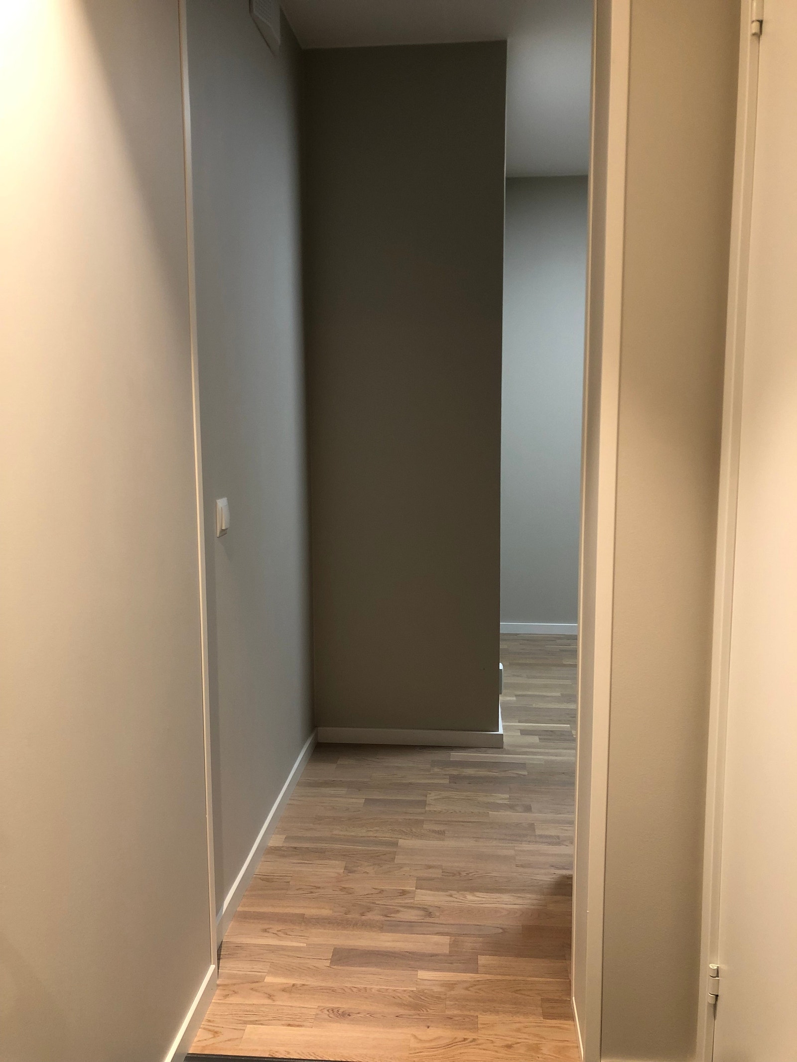 Inngang til kjøkken/stue Galleribilde