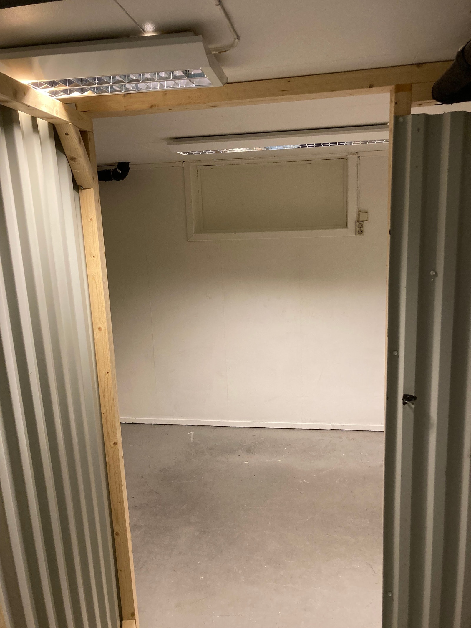 Lager bod ex Galleribilde