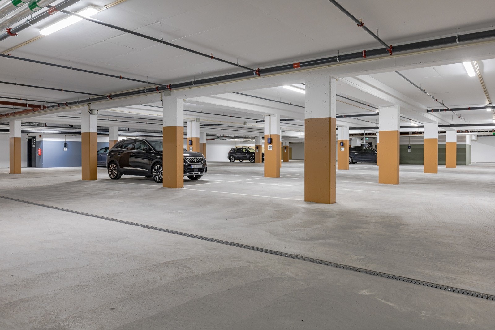 P-kjeller med mulighet for leie av plass Galleribilde