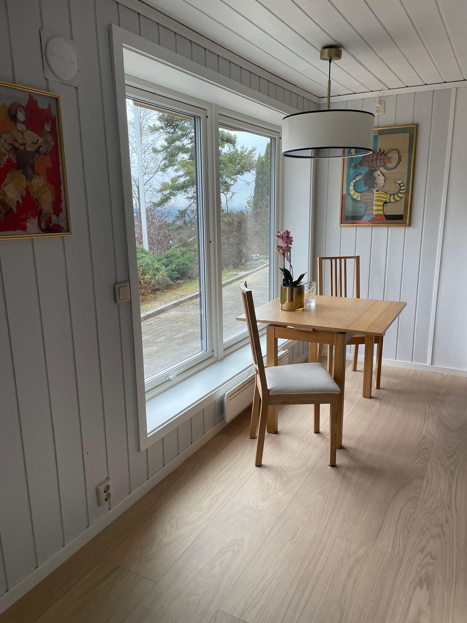 Utsikt til byen fra kjøkken Galleribilde