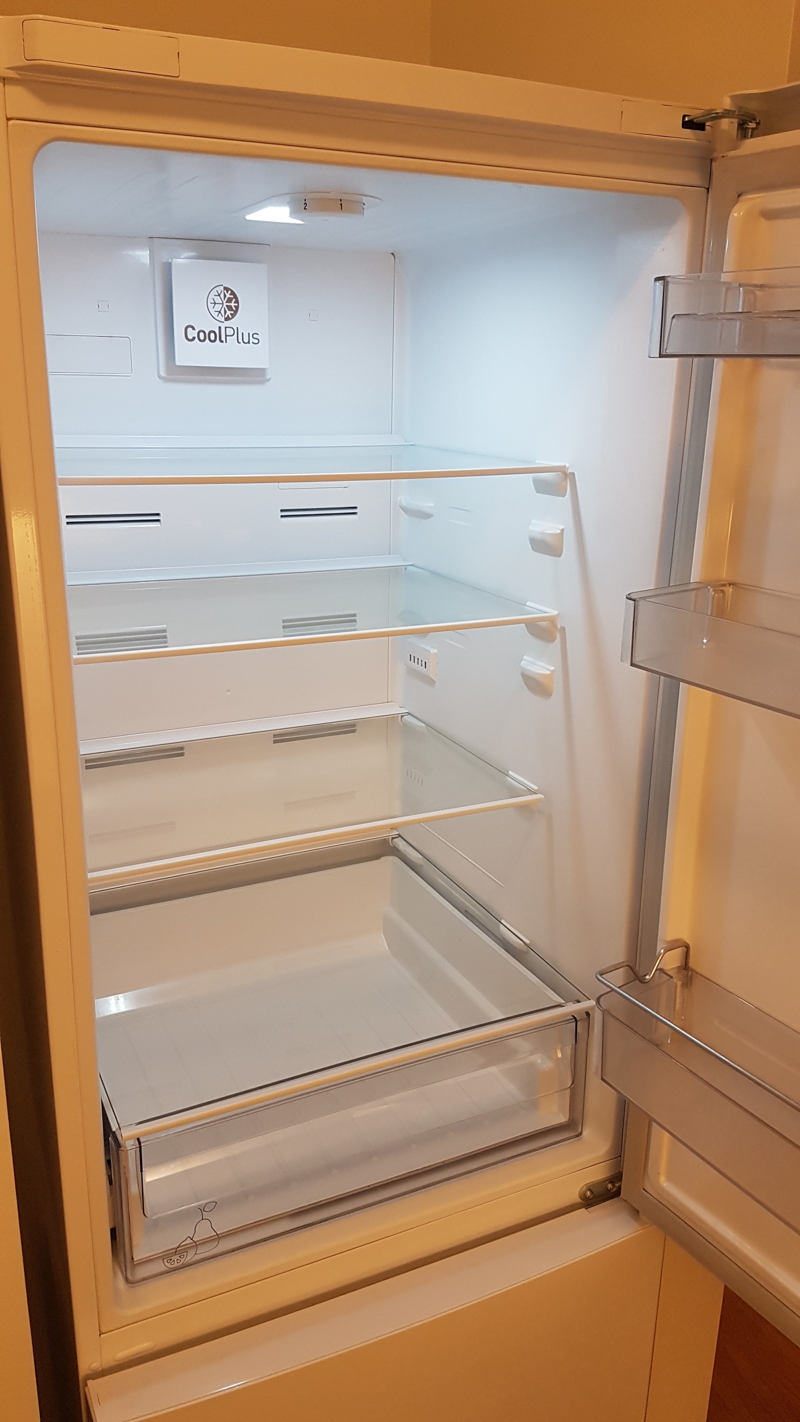 Kjøleskap m frys Galleribilde