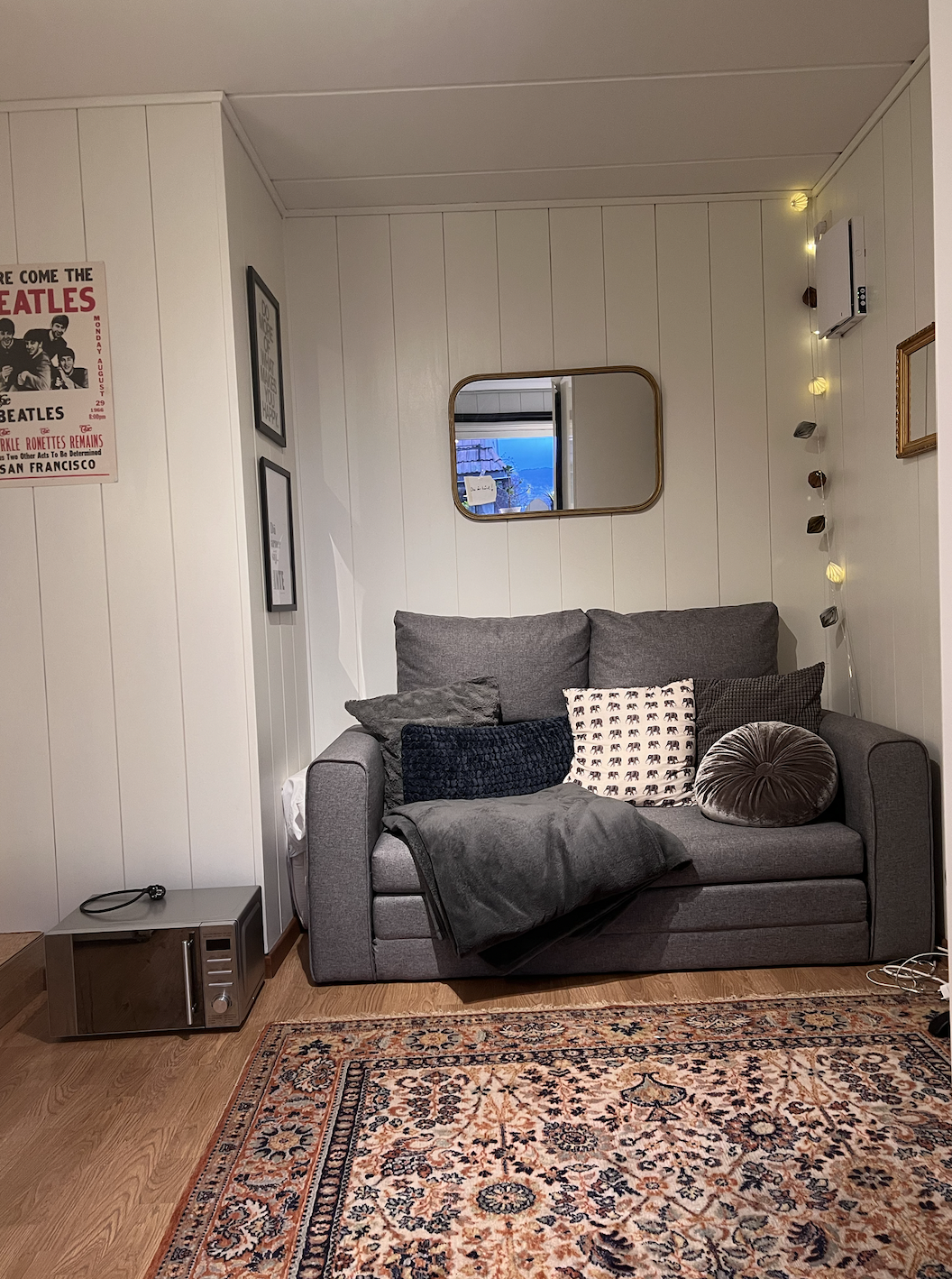 seng & sofa som dagens leieboer har valgt Galleribilde