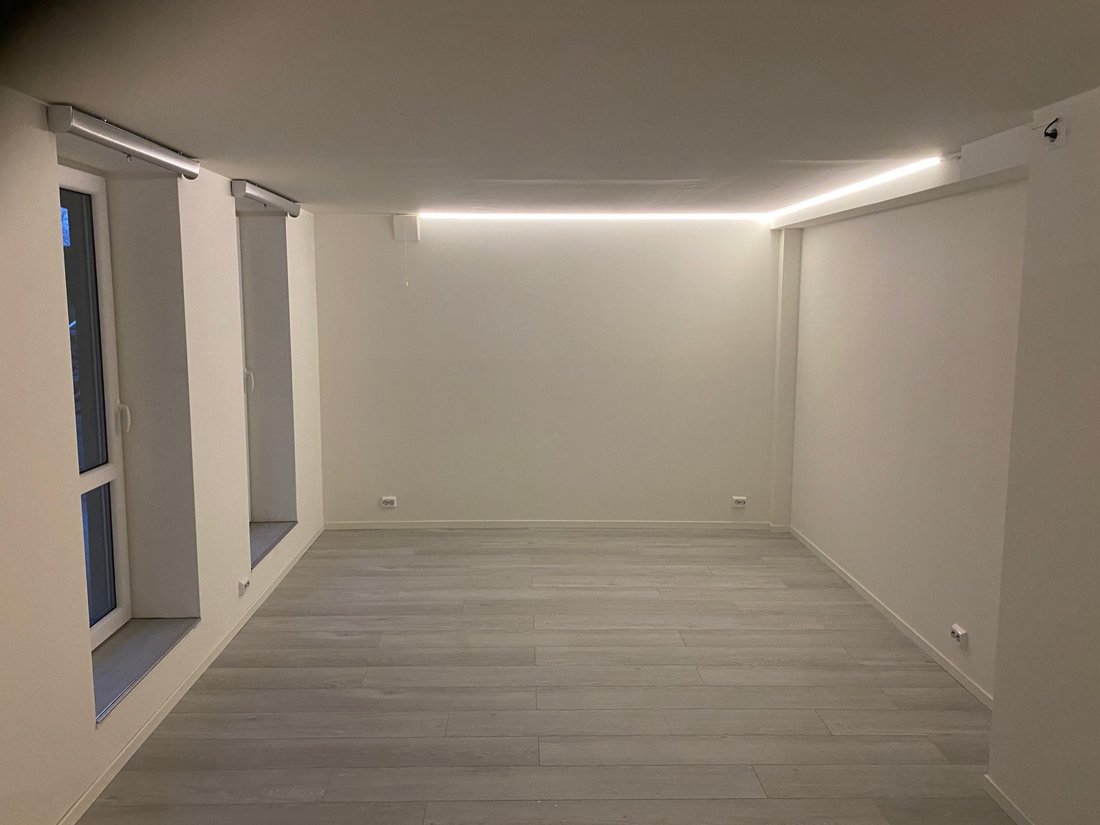 stue sett fra kjøkkken Galleribilde