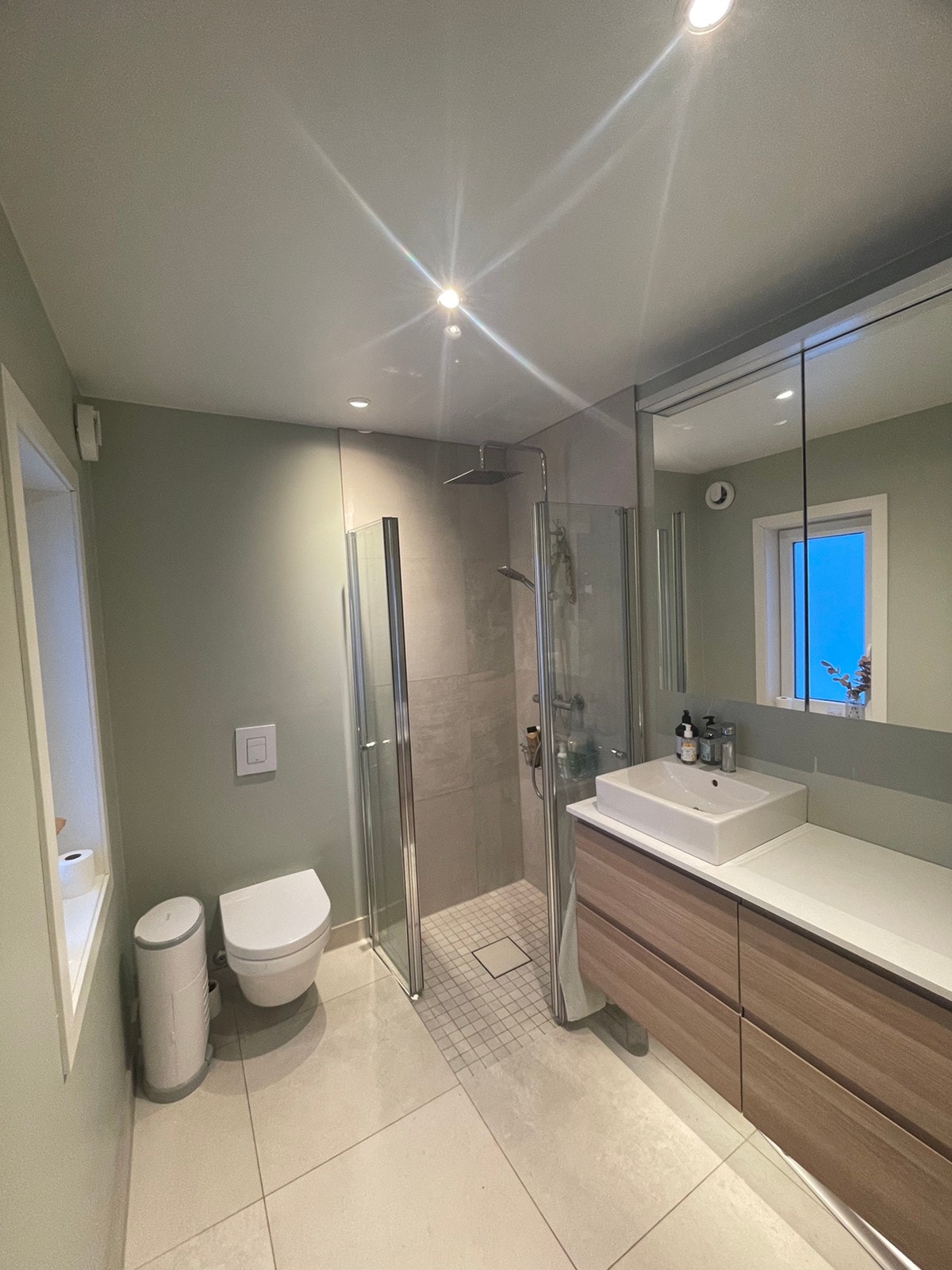 Bad med god oppbevaring Galleribilde