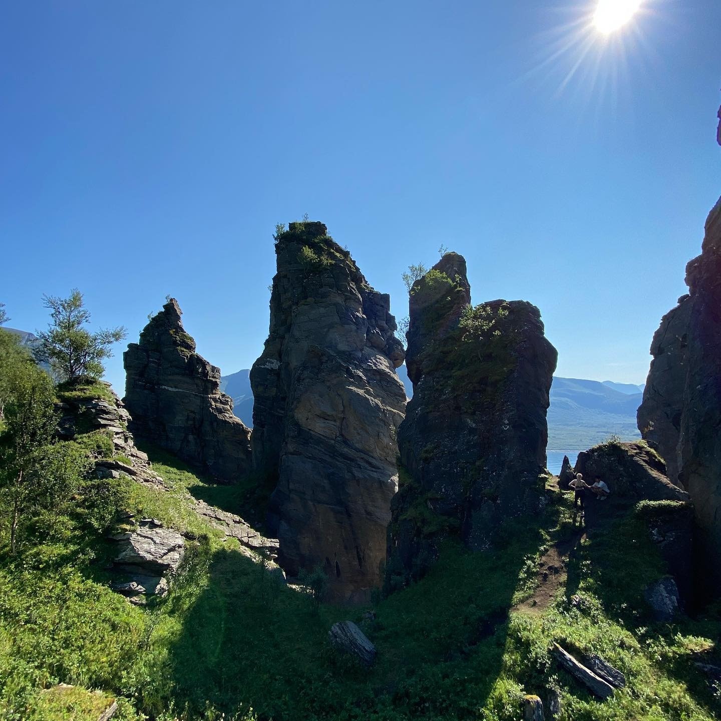 Meløyalpene er et eldorado for fjell-elskere og turgåing Galleribilde