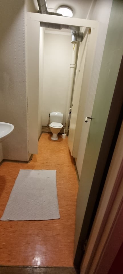 WC 2 etasje. Det er flere WC bla i 1 etg og kjeller. Galleribilde