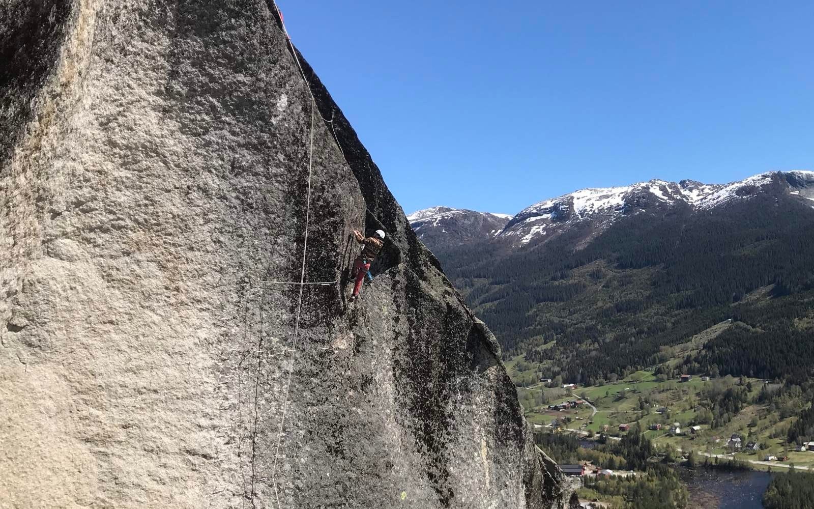 Via ferrata 1:30 fra hytta Galleribilde