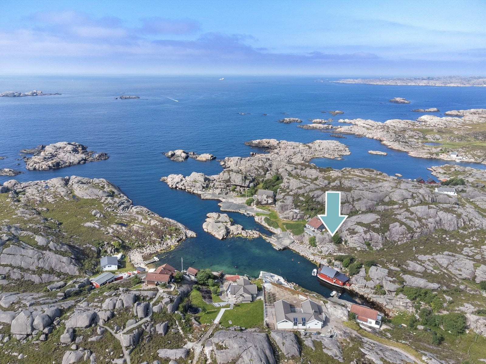 Fantastisk fritidseiendom med havutsikt! Galleribilde