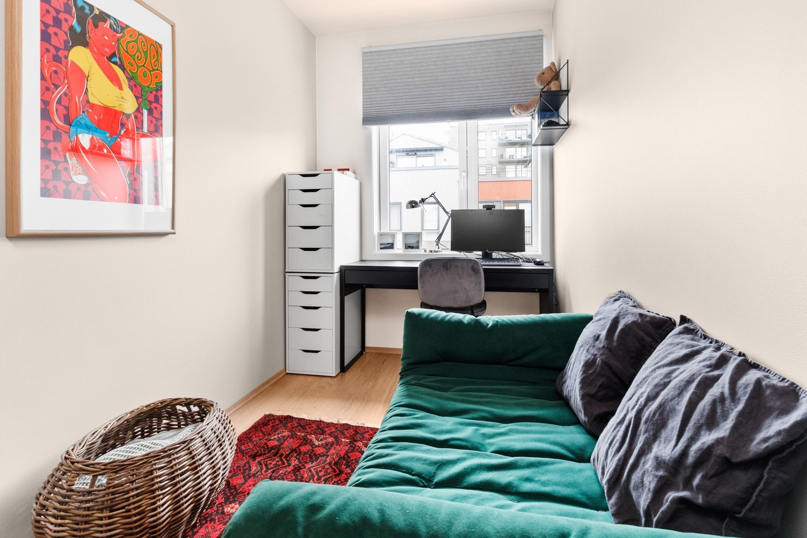 Soverom 3 fungerer fint som barnerom, kontor eller gjesterom. Galleribilde