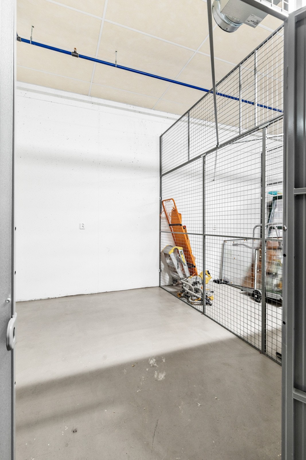 Leiligheten disponerer også en romslig bod (ca 9 m²) i kjelleren med innlagt stikkontakt. Galleribilde