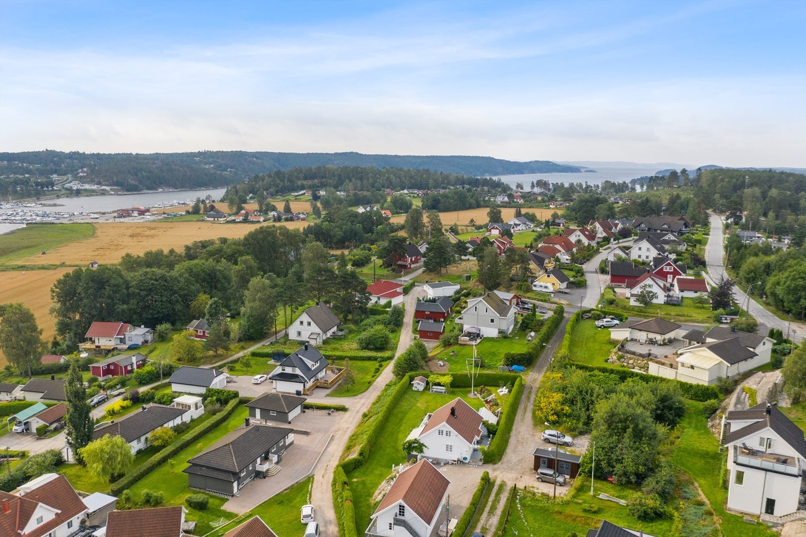 Feriehjemmet, Høysand, marina og flotte badeplasser ligger i umiddelbar nærhet Galleribilde