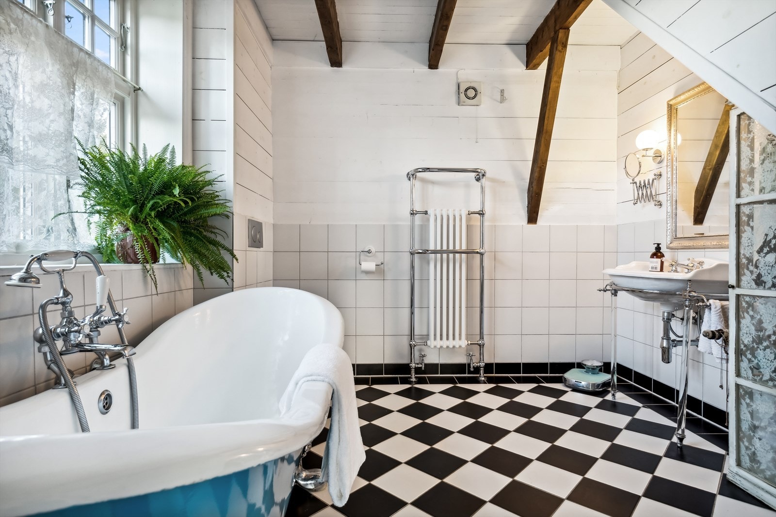 Badet ble pusset opp i 2014 i en gjennomført stil. Galleribilde
