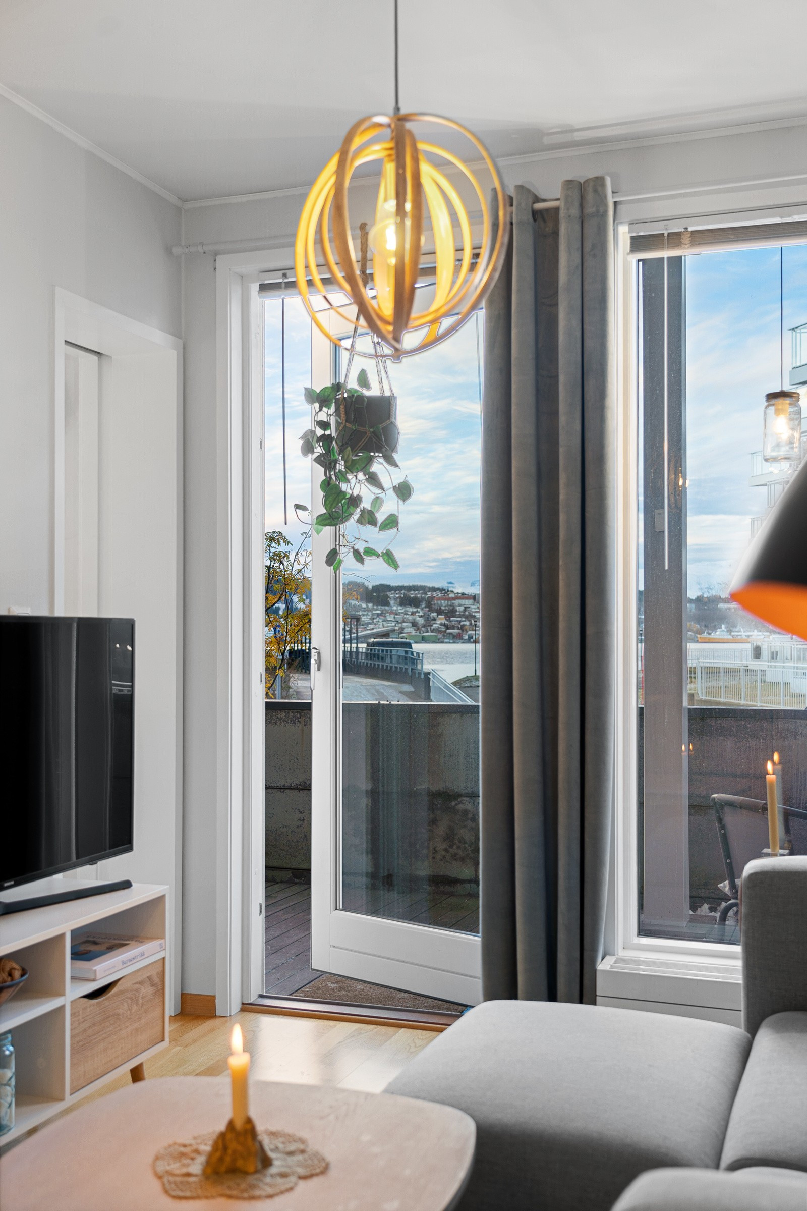 Store vindusflater gir godt med lysinnslipp