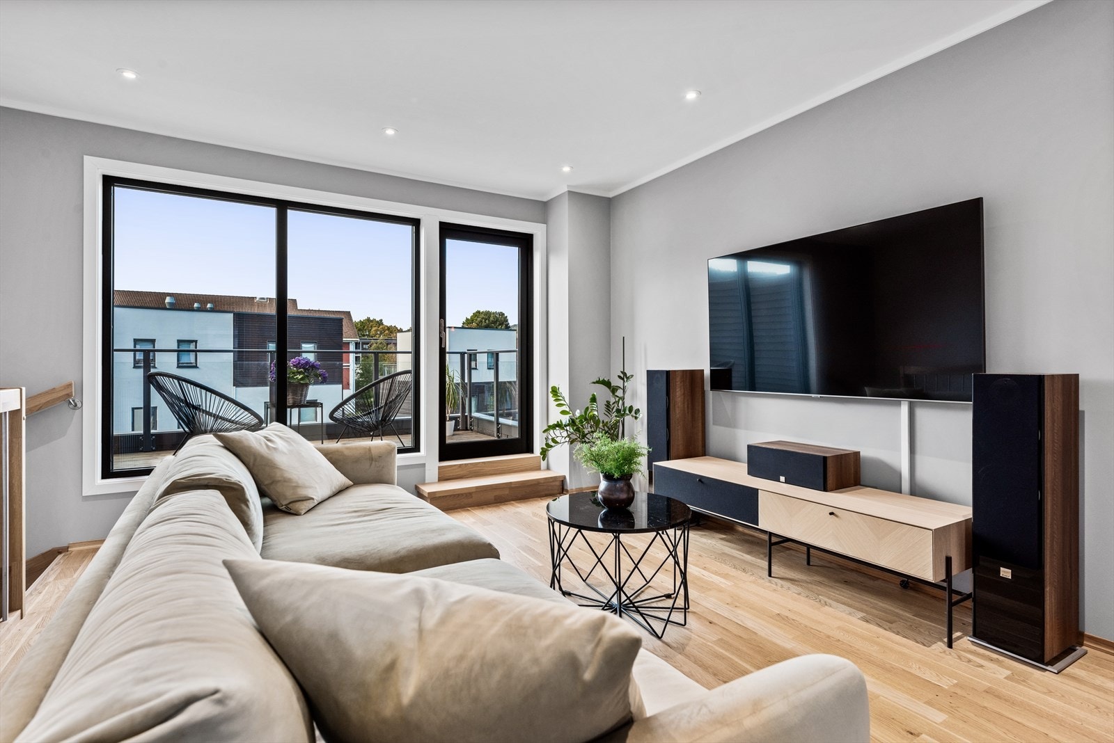 3. etasje byr på en praktisk loftstue. Galleribilde