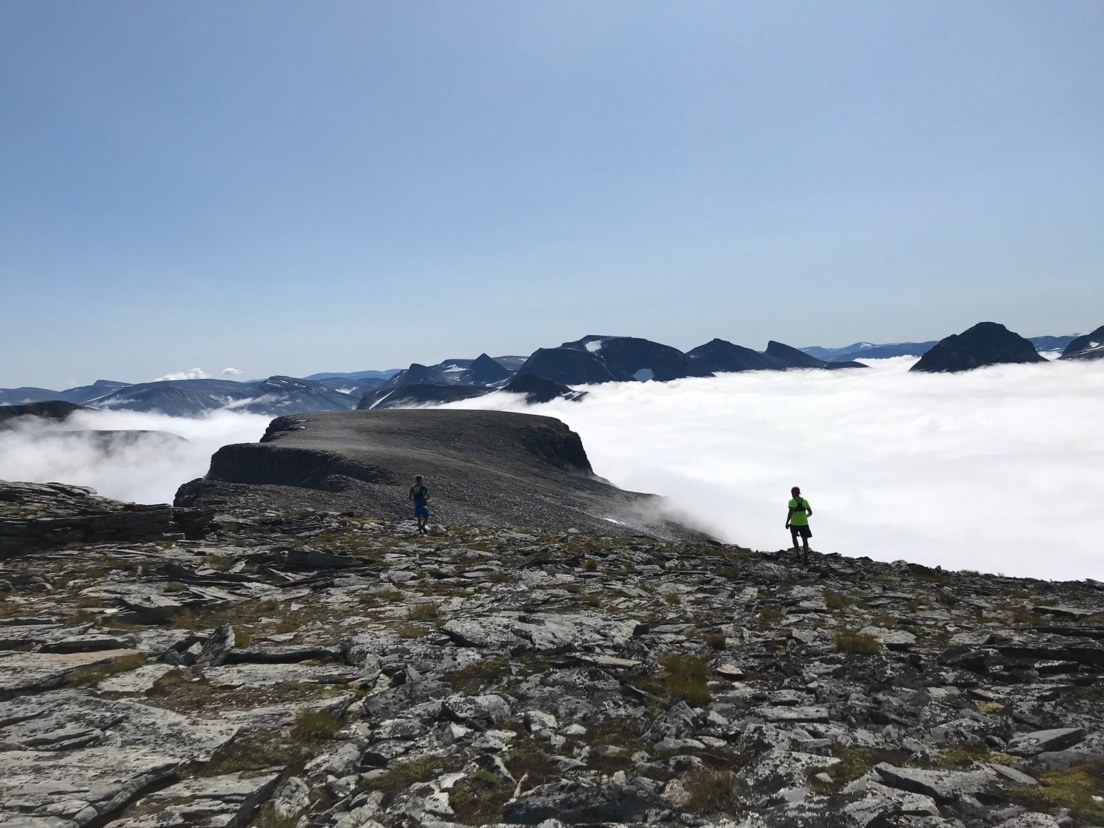 Kårvatn er også et ypperlig utgangspunkt for skyrunning og fjelløping. Hvert år arrangeres Kårvatn SkyRun Galleribilde