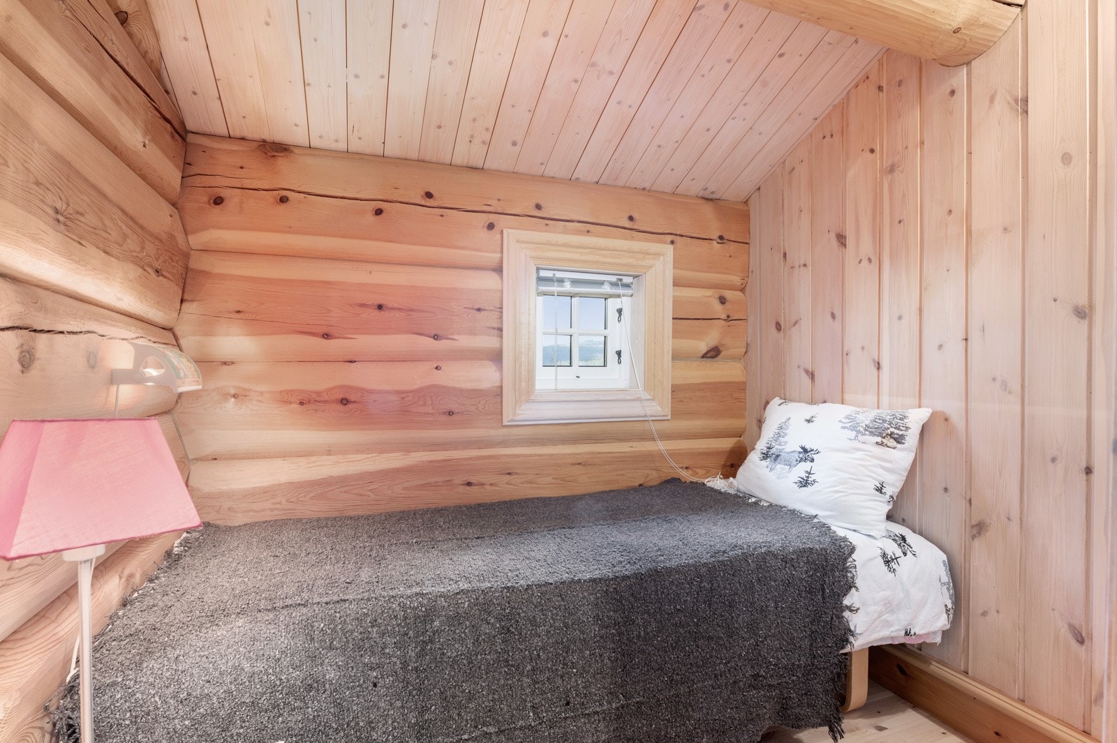 Soverom III (barnerom) Galleribilde