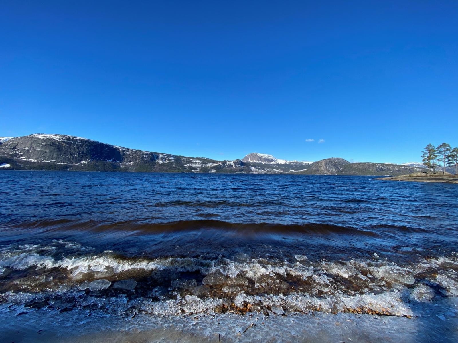 Badestrand som ligger kun et steinkast unna tomten Galleribilde