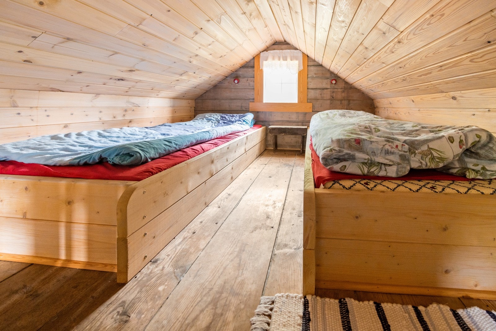 Hems innredet med sengeplasser Galleribilde