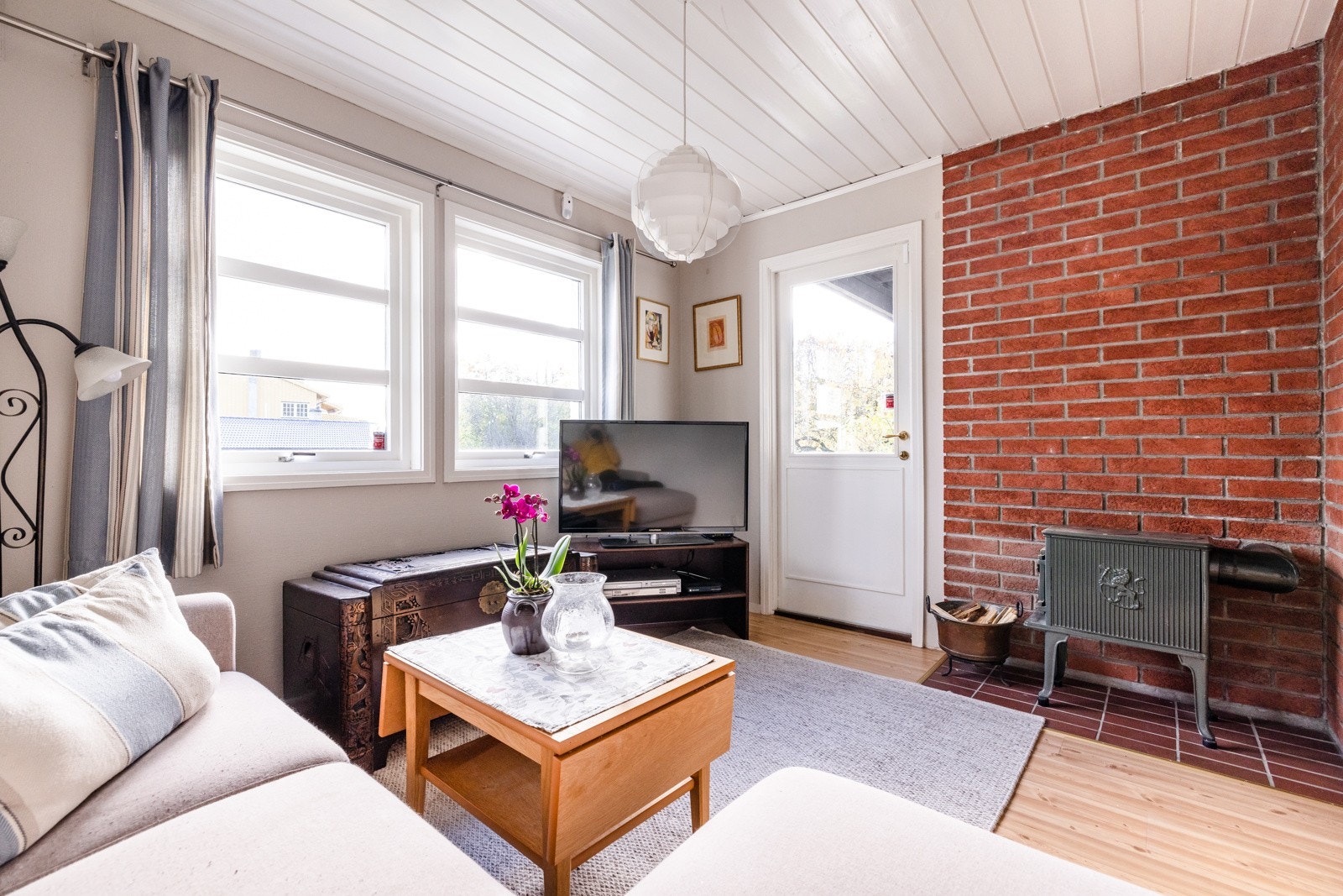 Utgang til hage også herfra Galleribilde