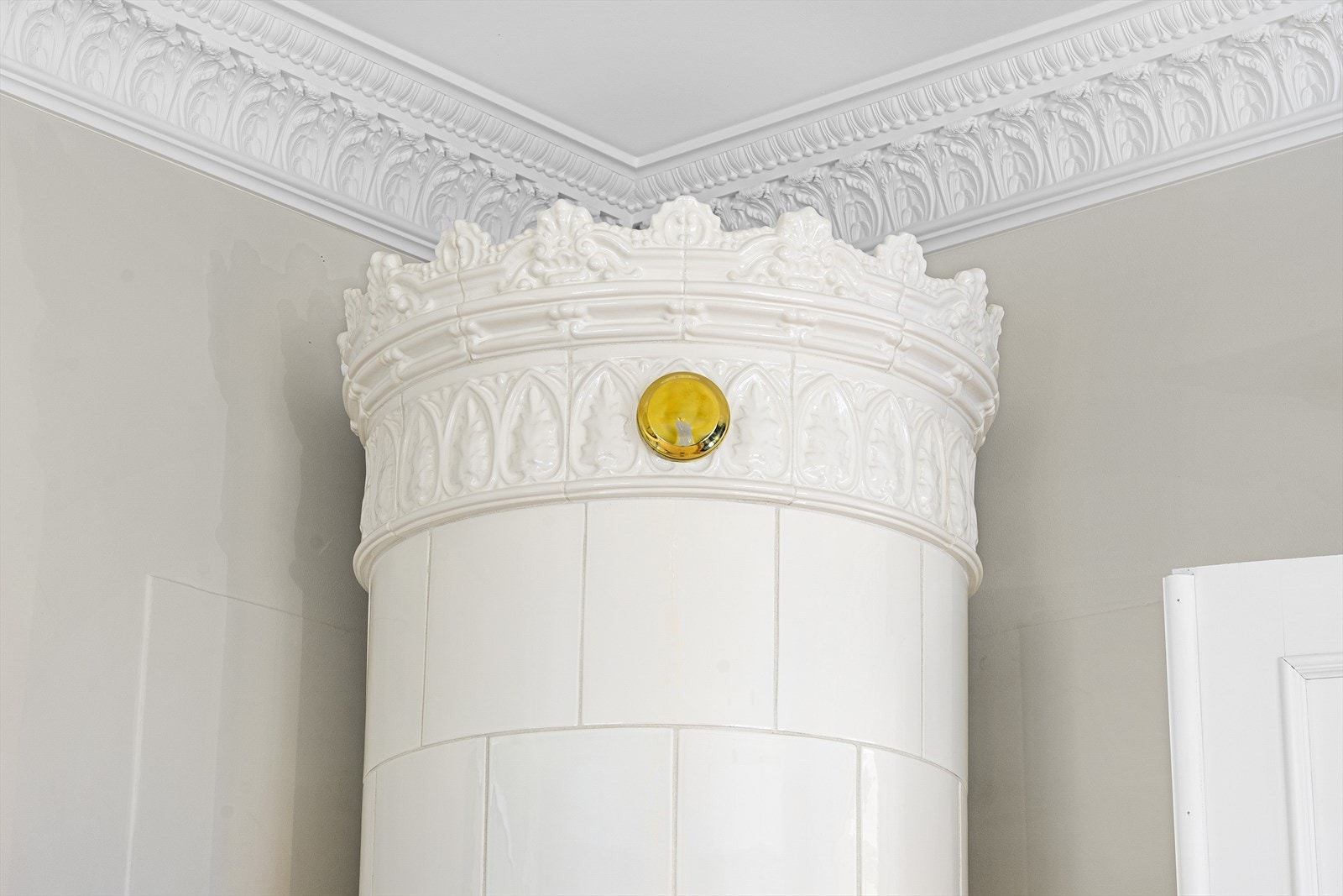 Legg merke til de nydelige detaljene. Galleribilde