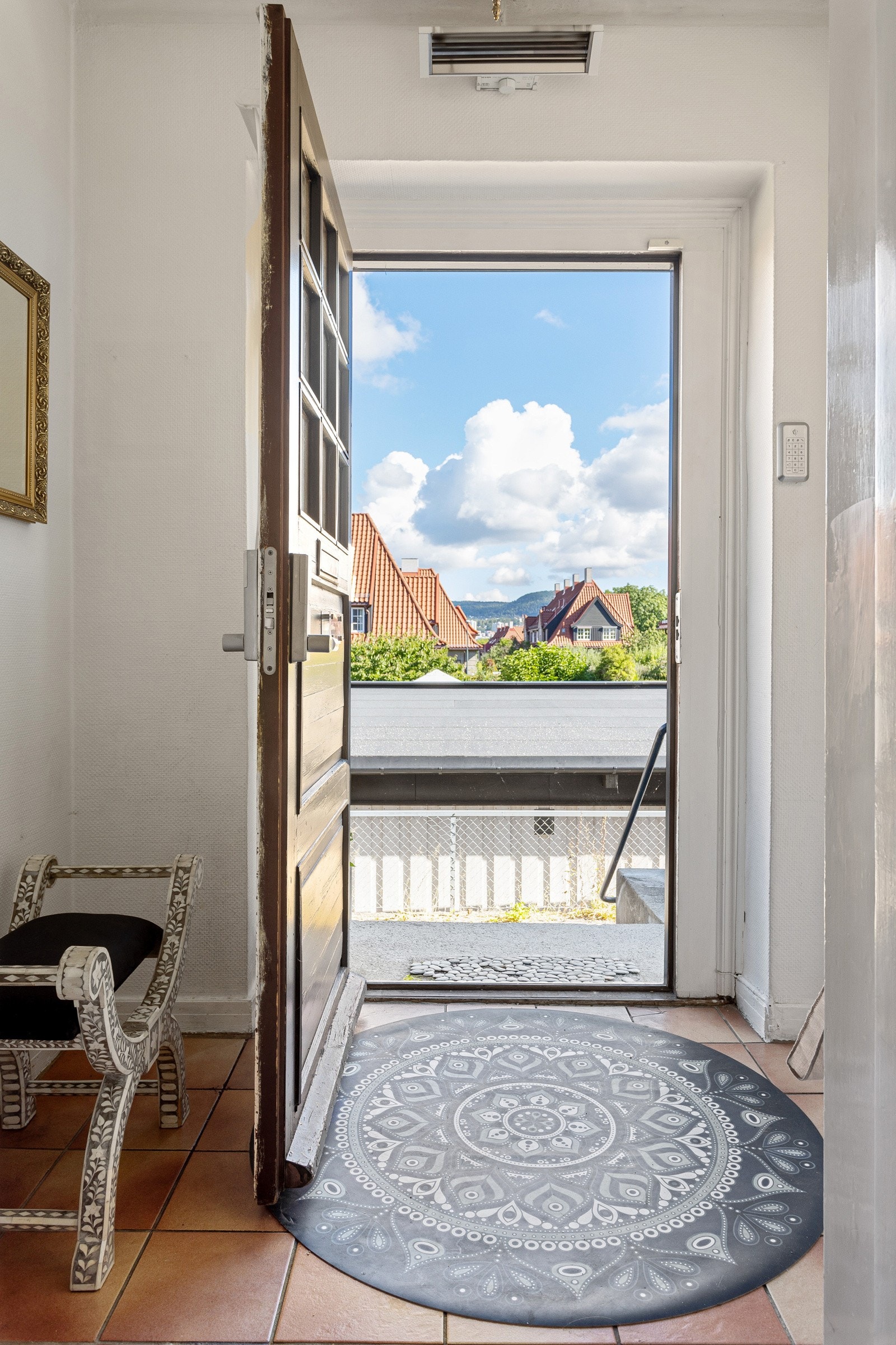 Detaljer | entré/inngangsparti. Galleribilde