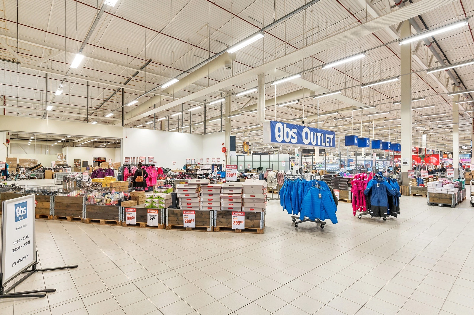 Deler av lokalet benyttes per i dag for Obs outlet Galleribilde