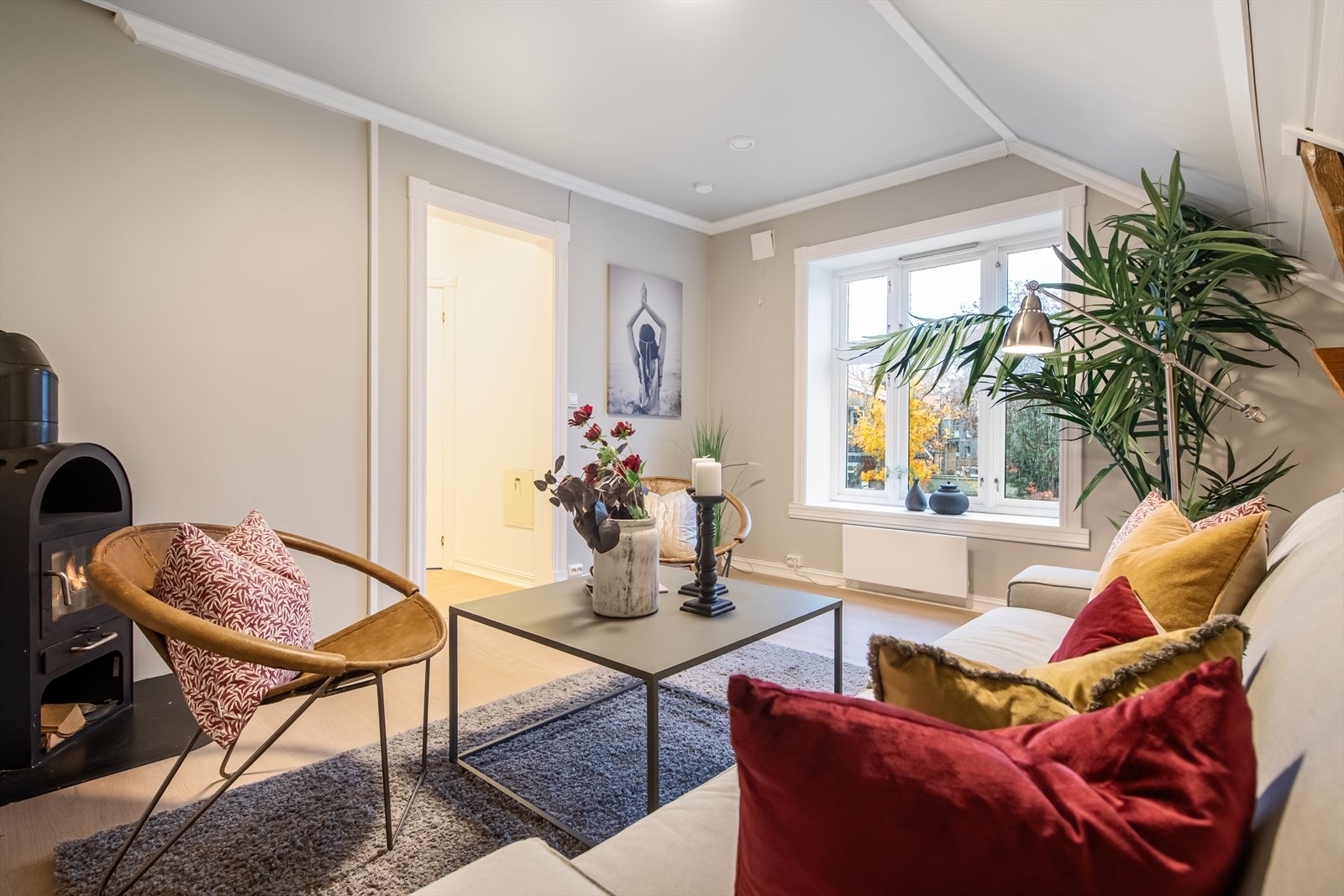 Nordvik v/Jørgen Nyhus har gleden av å presentere Bekkegata 7a og denne sjarmerende eierleiligheten beliggende i hjertet av Horten m/gangavstand til "alt". Galleribilde