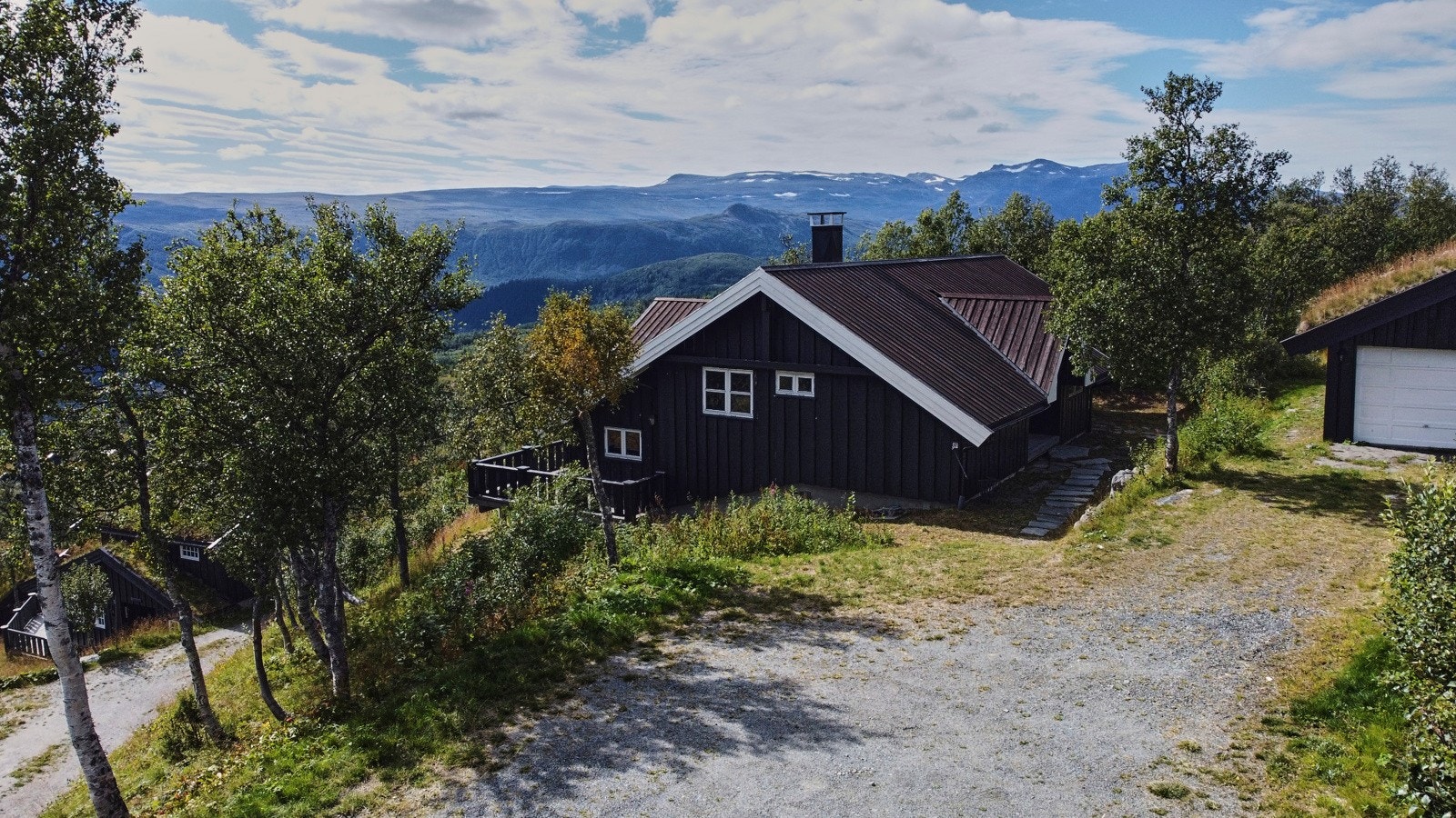 Megler Marit Wangensten-Mo presenterer denne eiendommen Galleribilde