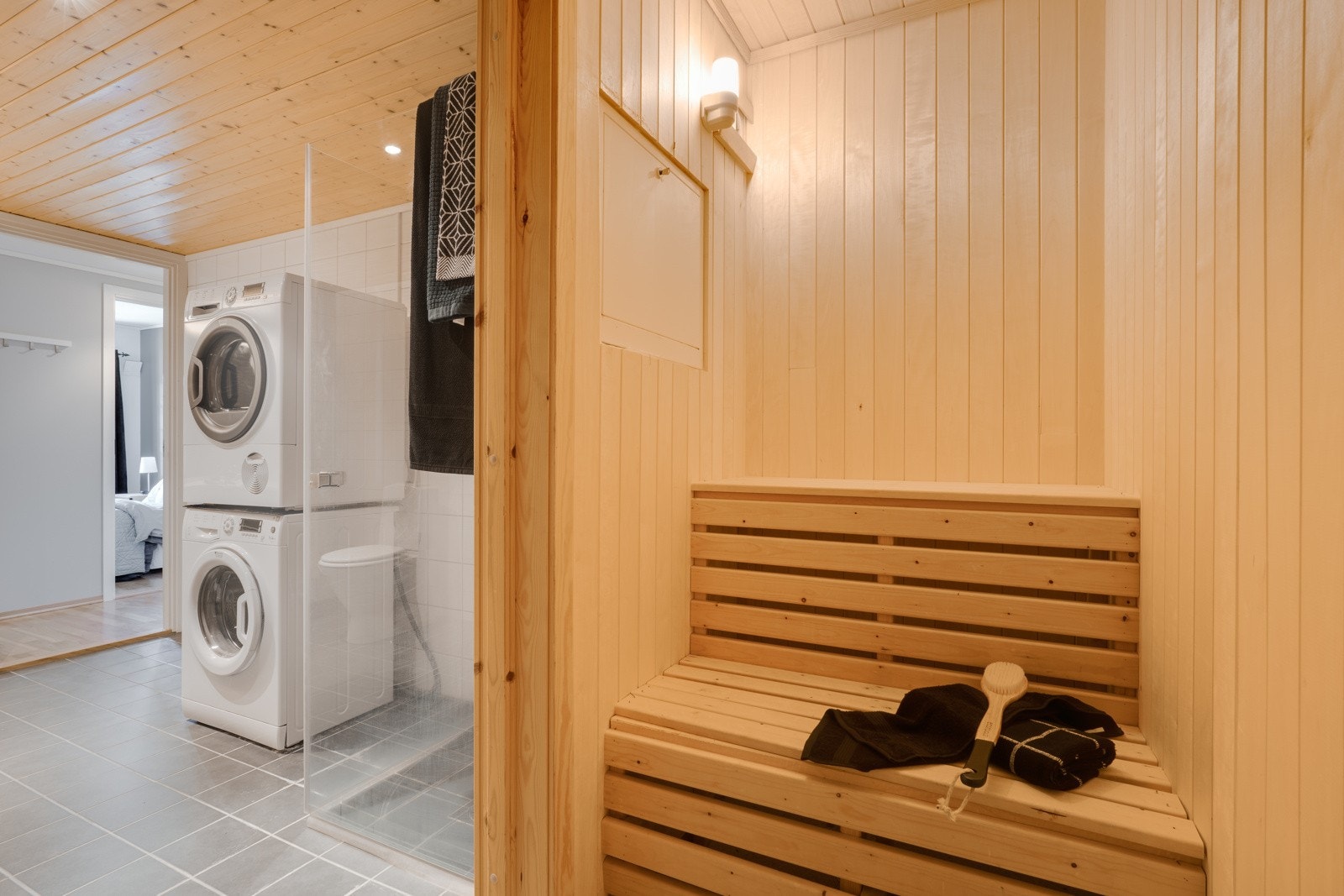 I tilknytning til badet er det sauna. Galleribilde