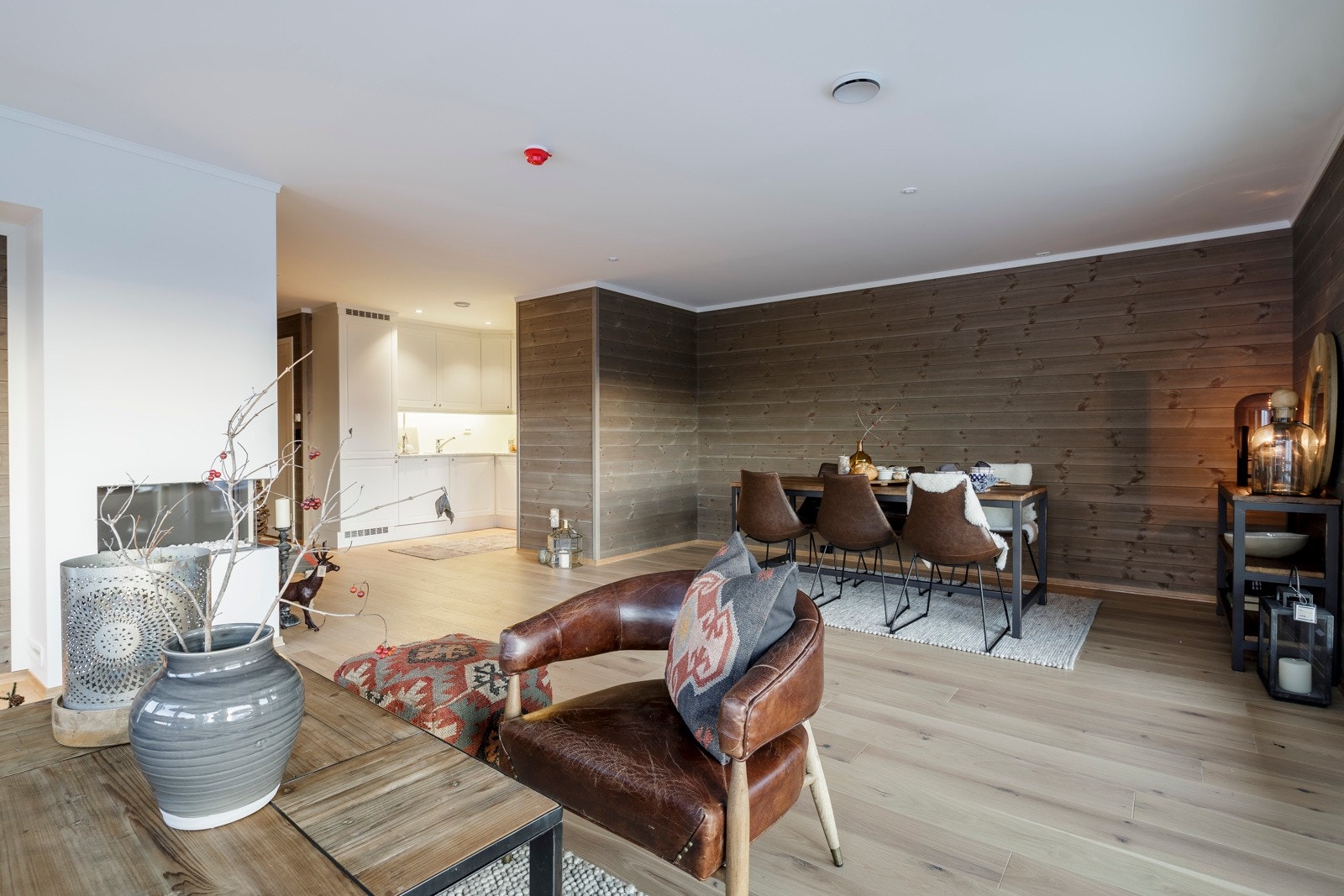 God plass til stor spisestue Galleribilde