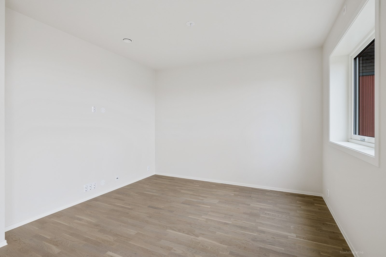 Denne delen av stuen kan enkelt gjøres om til et soverom ved behov Galleribilde