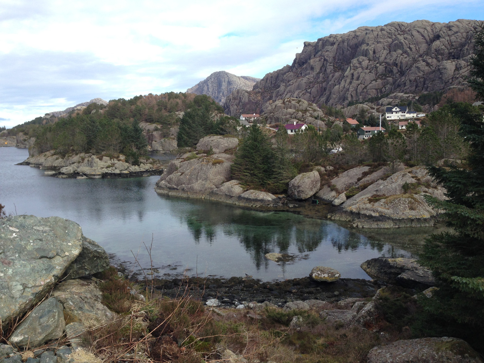 IDYLL: Sildevika i øyparadiset Solund, her kan du bygge huset du drøymer om!