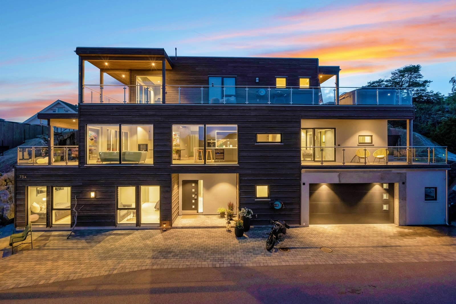 Massiv bygningskropp Galleribilde