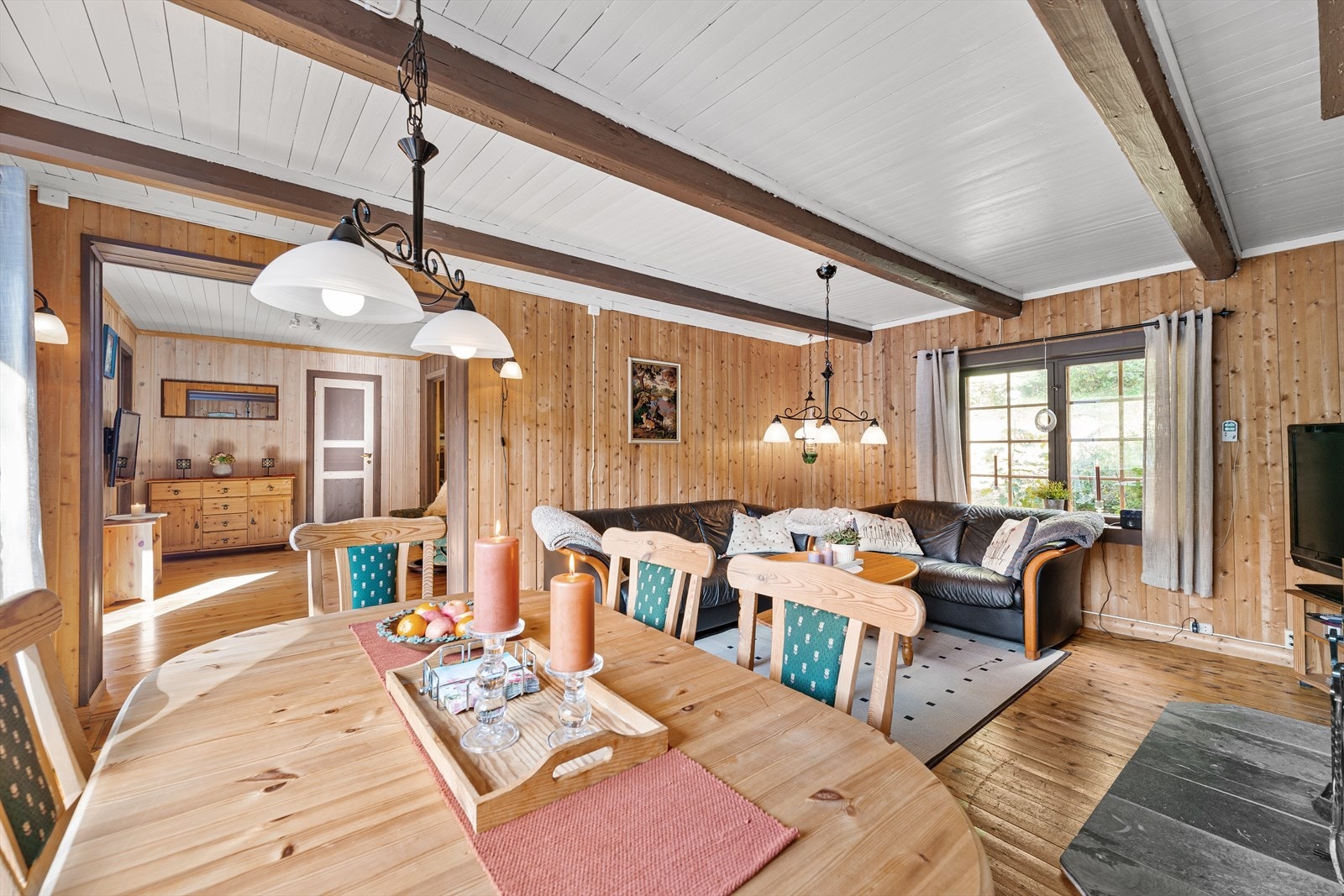 Stue med god plass Galleribilde