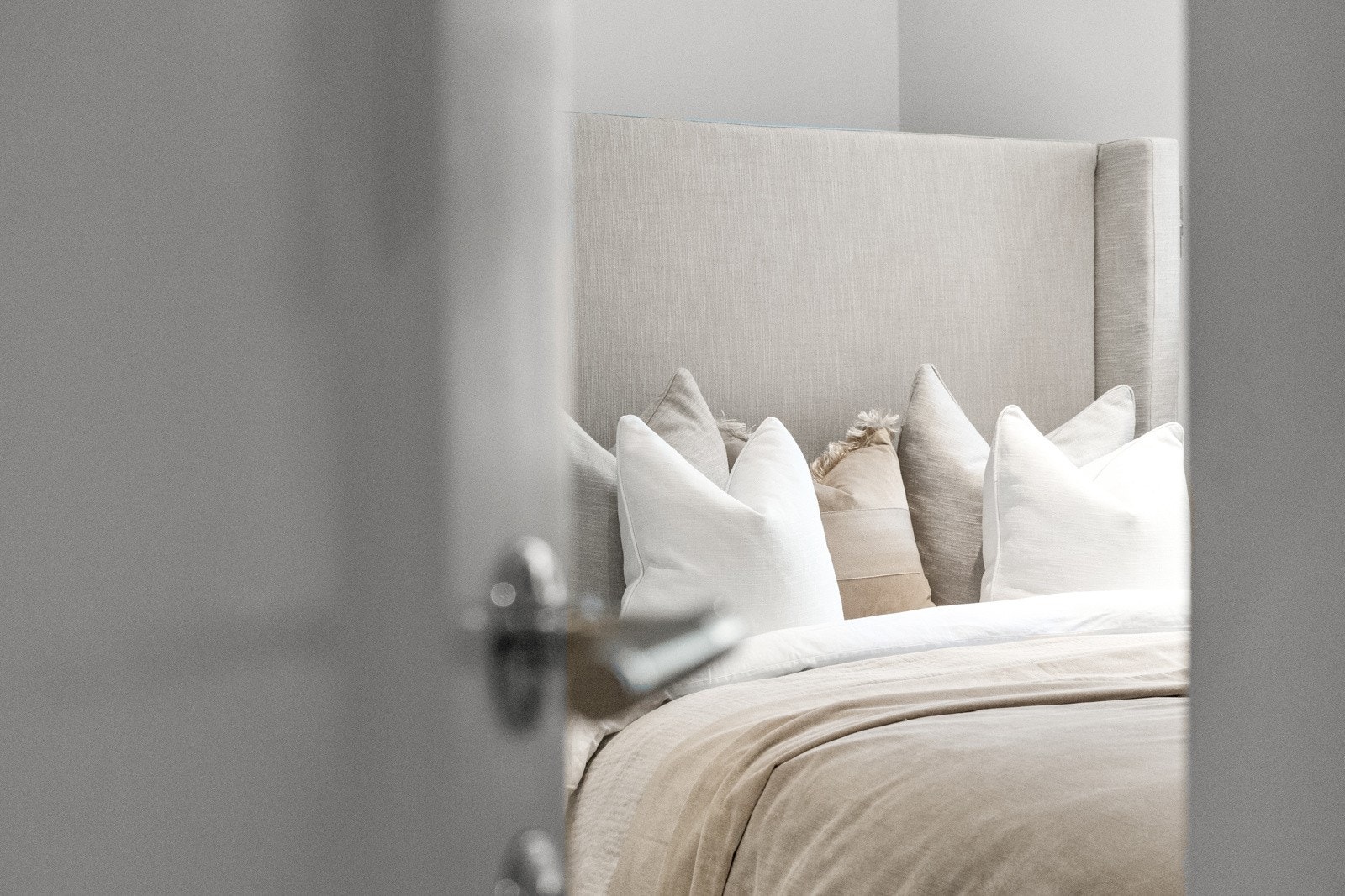 Leiligheten har 2 soverom og begge er vendt inn mot bakgård. Galleribilde