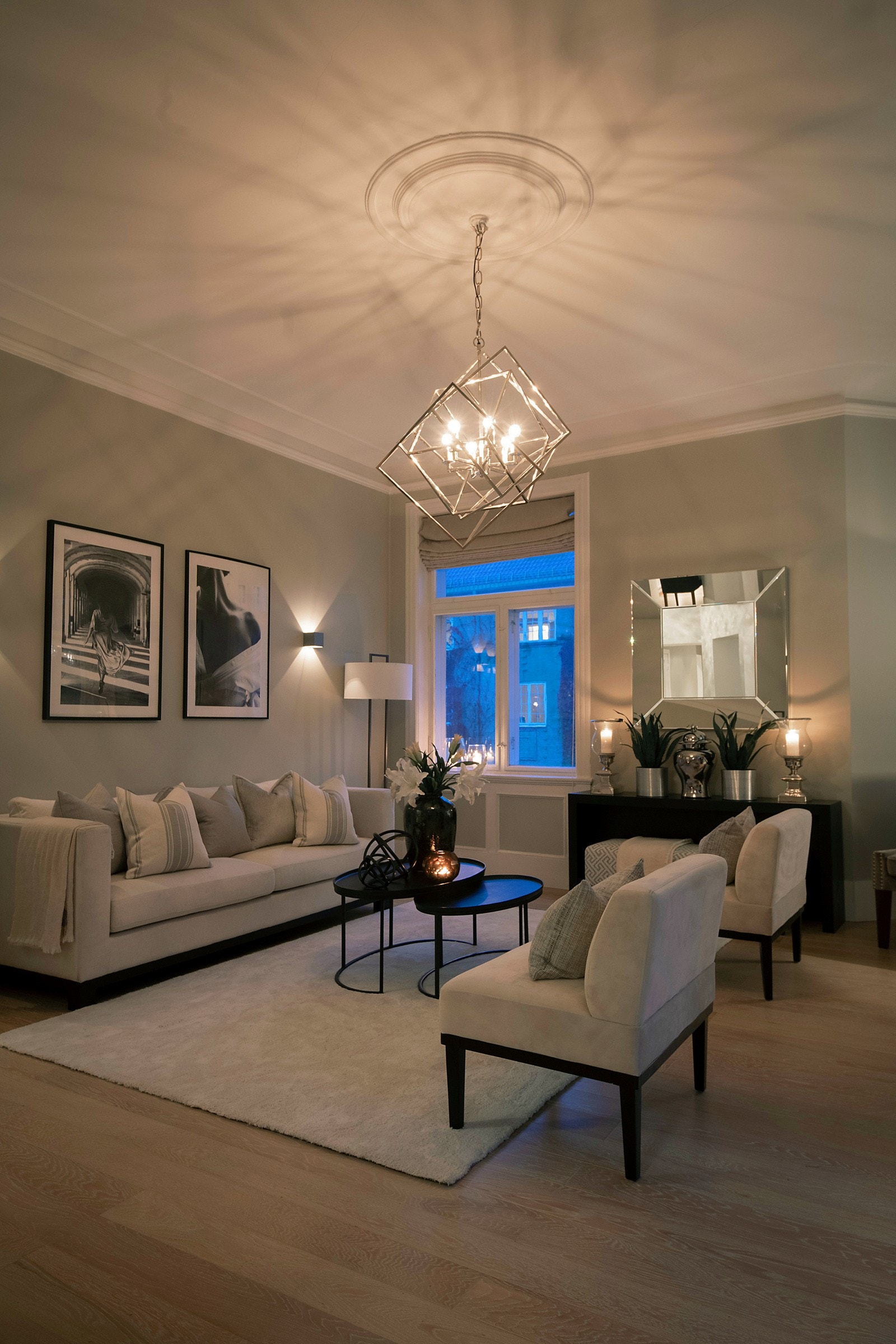 Kveldstemning. Galleribilde