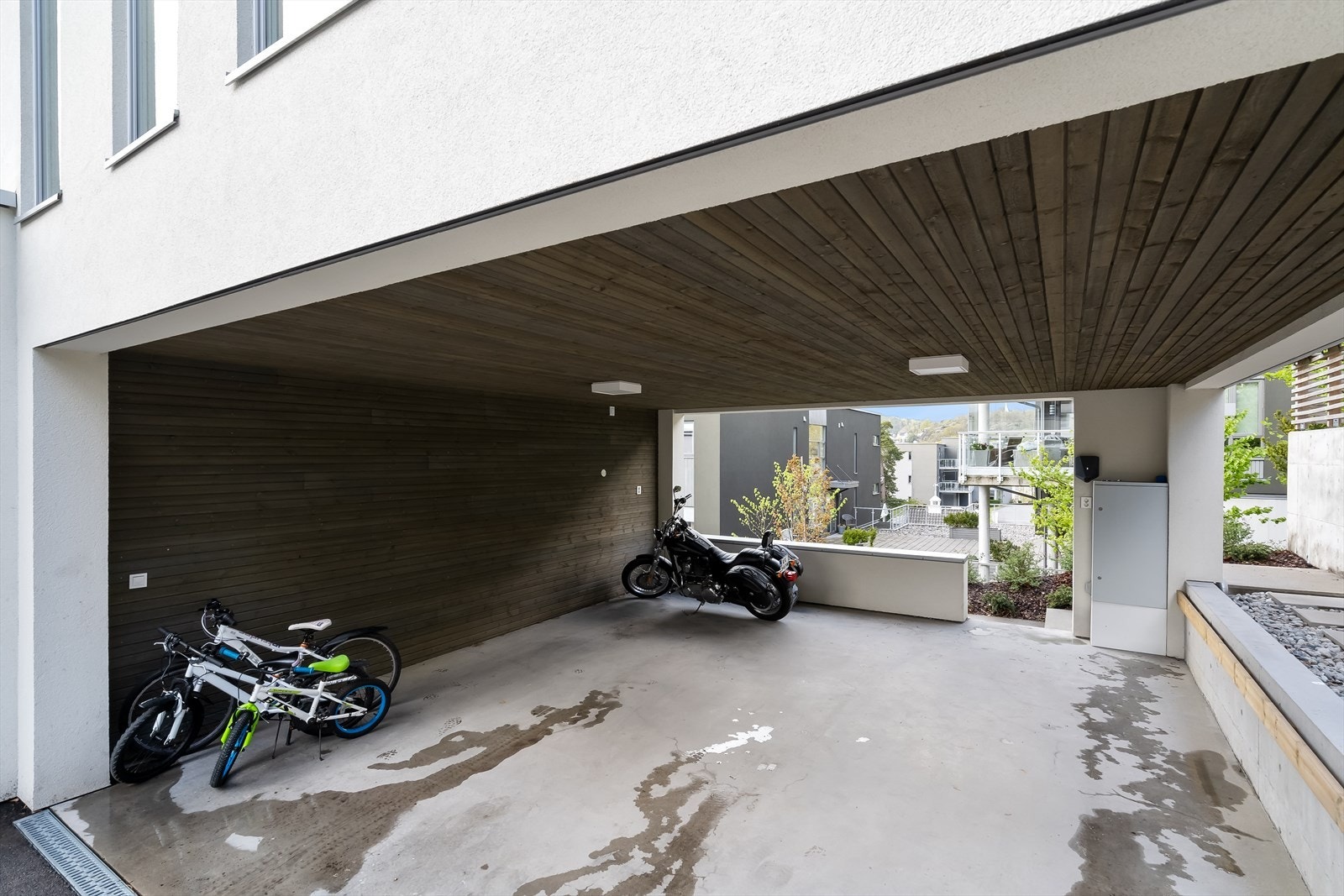 1 plass i carporten medfølger Galleribilde