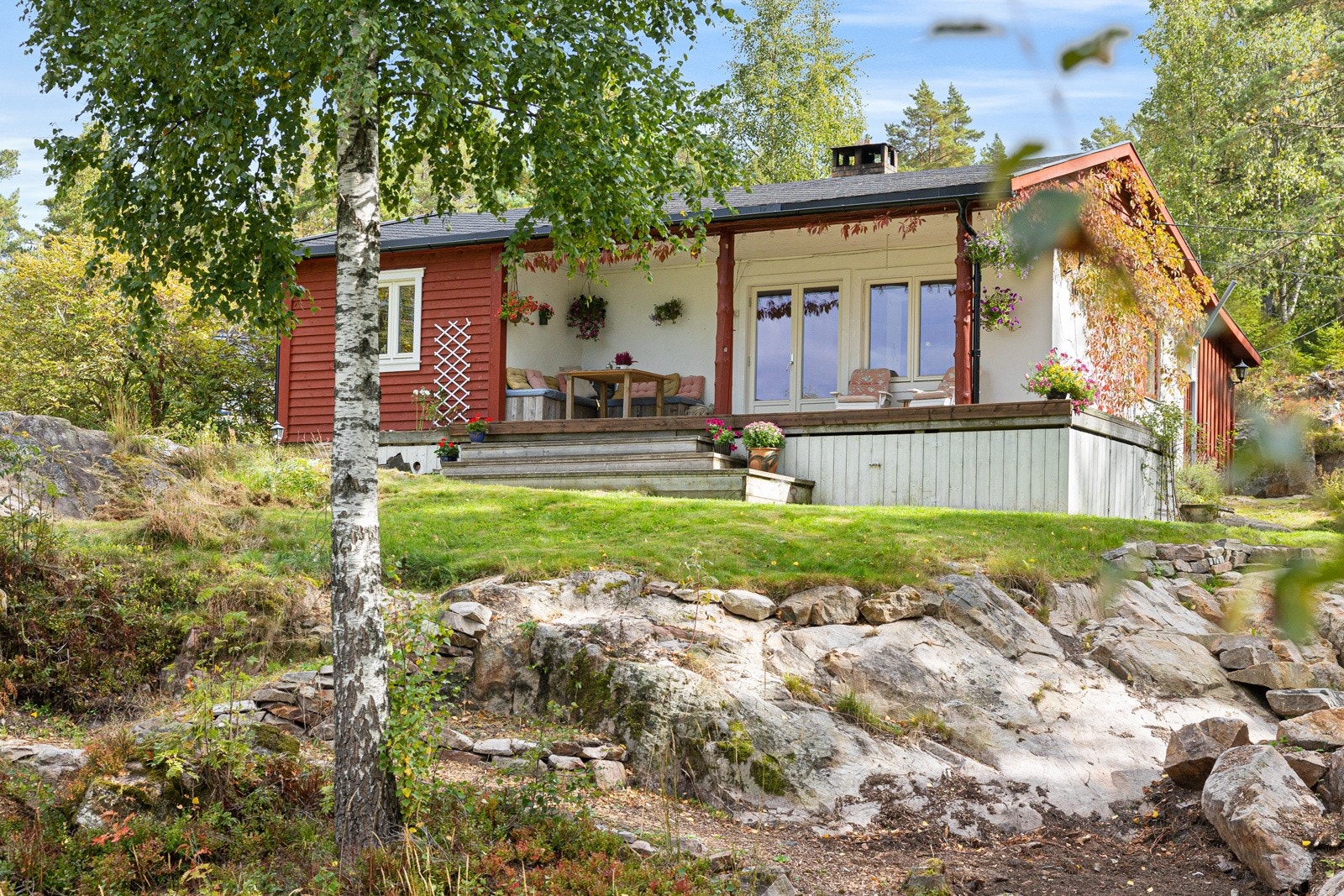 Hyggelig og skjermet hytte. Galleribilde