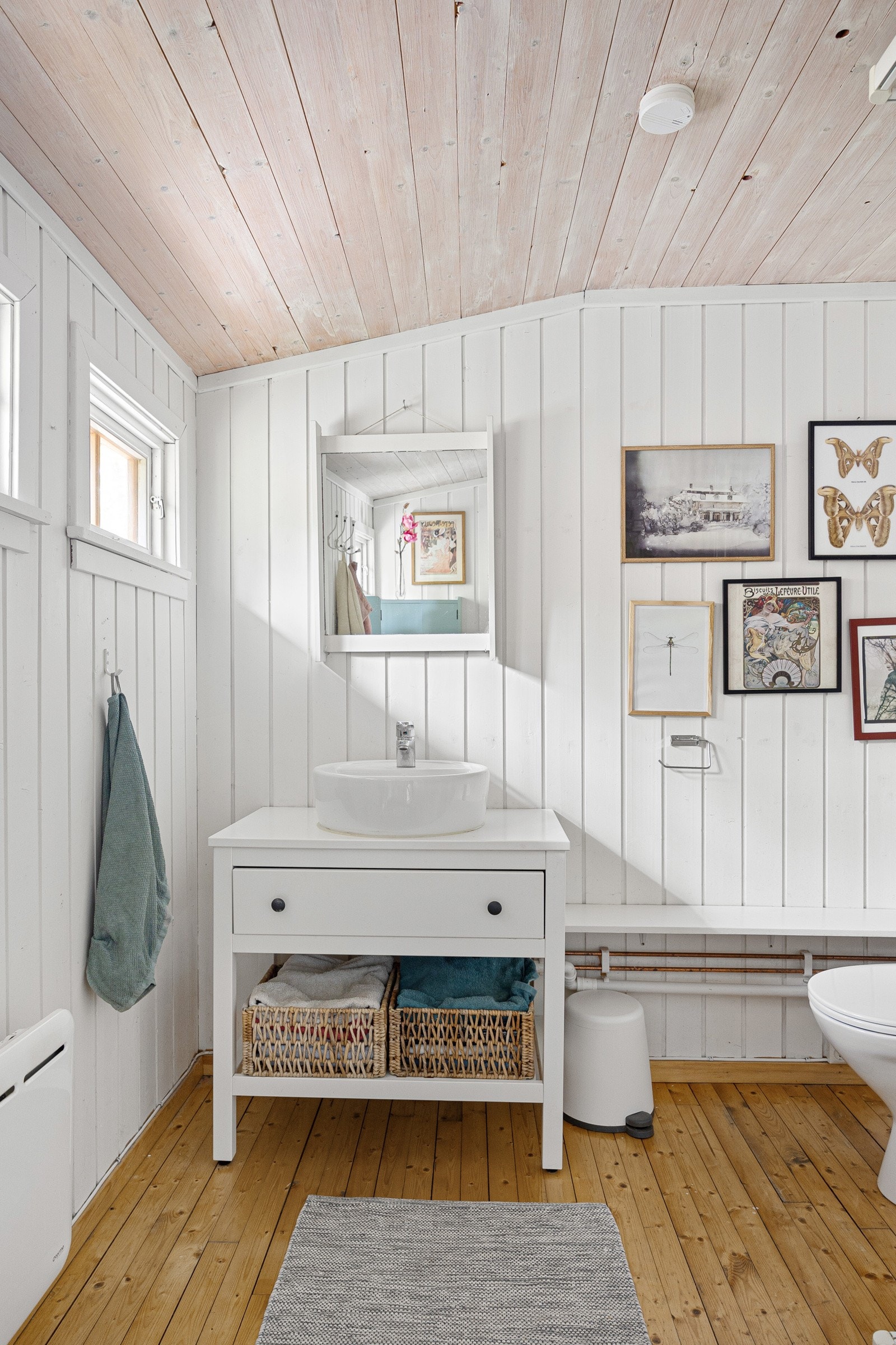 Dusj/ toalettrom. Galleribilde