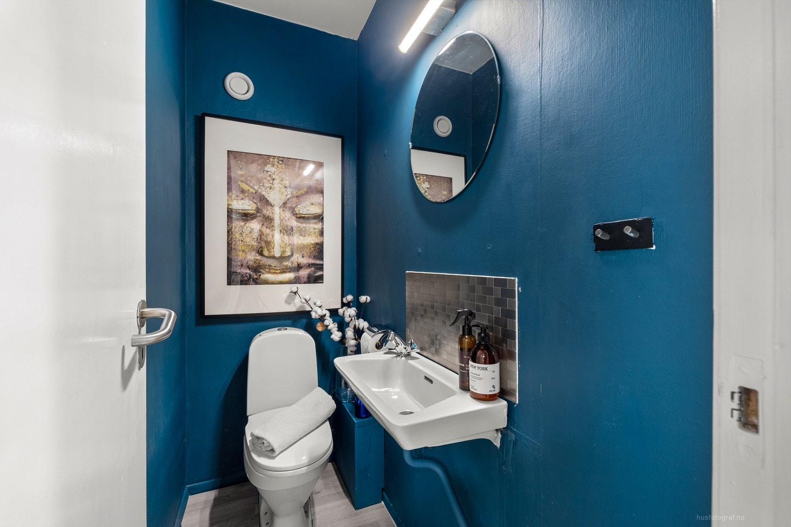 Toalett Galleribilde