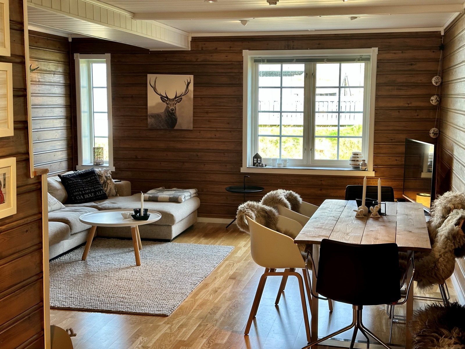 2. etasje spisestue/stue Galleribilde