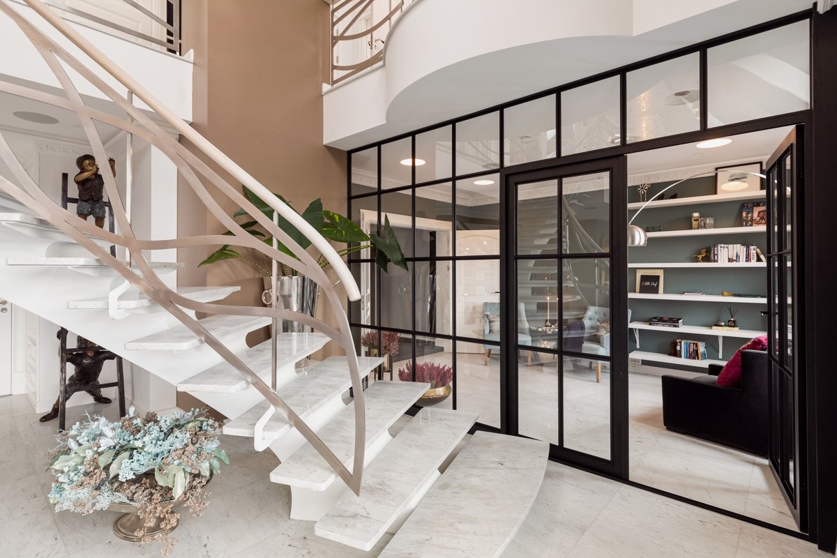 Leiligheten fremstår topp moderne, men har samtidig beholdt sitt klassiske særpreg. Galleribilde