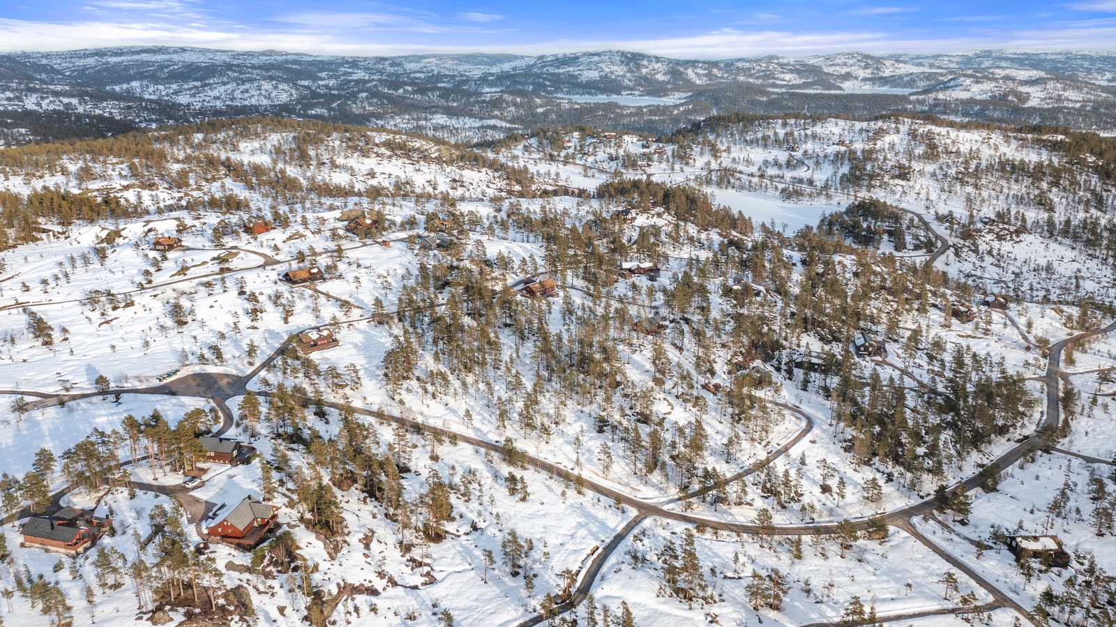 Velkommen til Kvarvåsvegen 259 og 261! Galleribilde