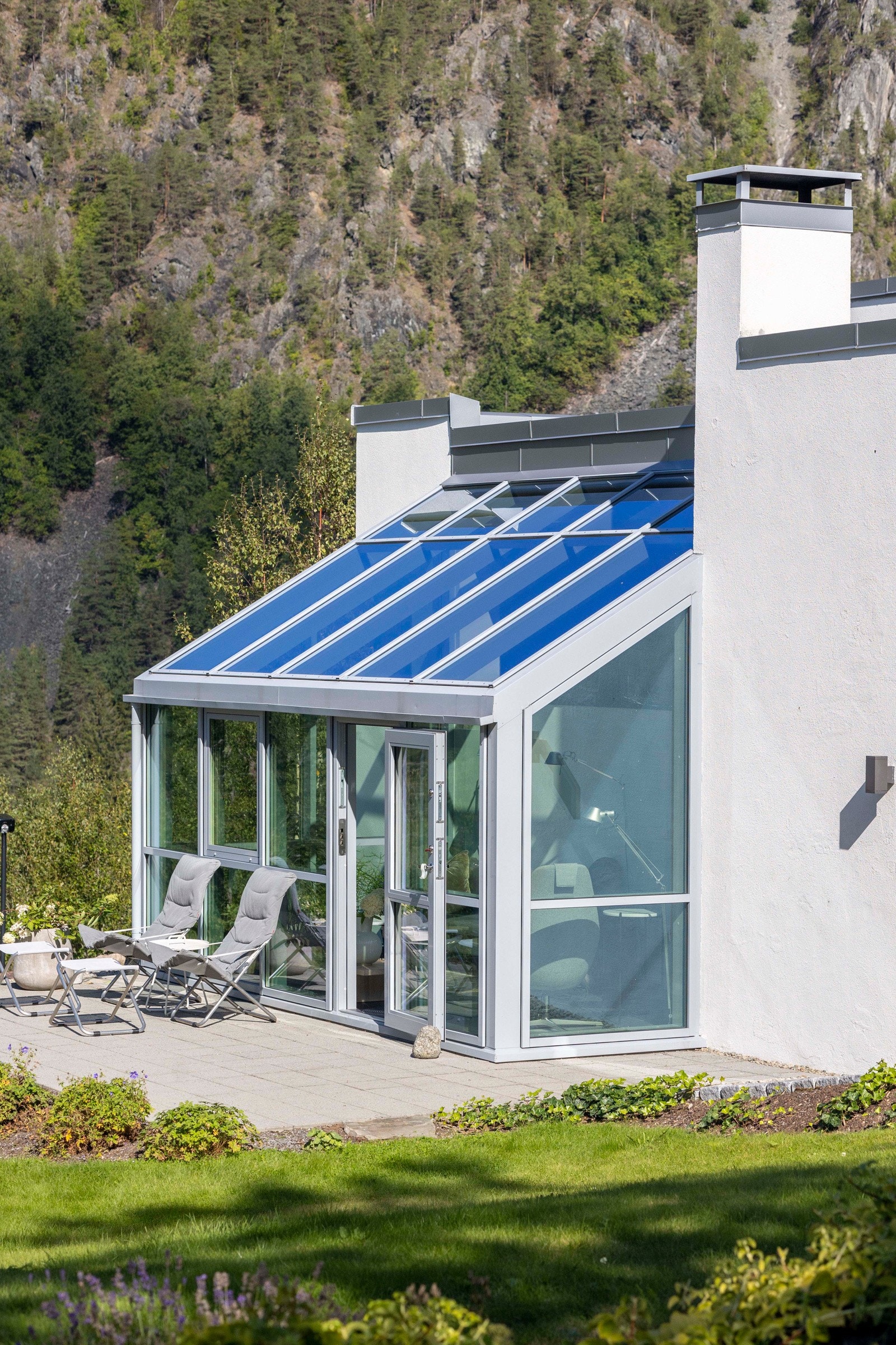 Fasade detalj - Hagestue Galleribilde