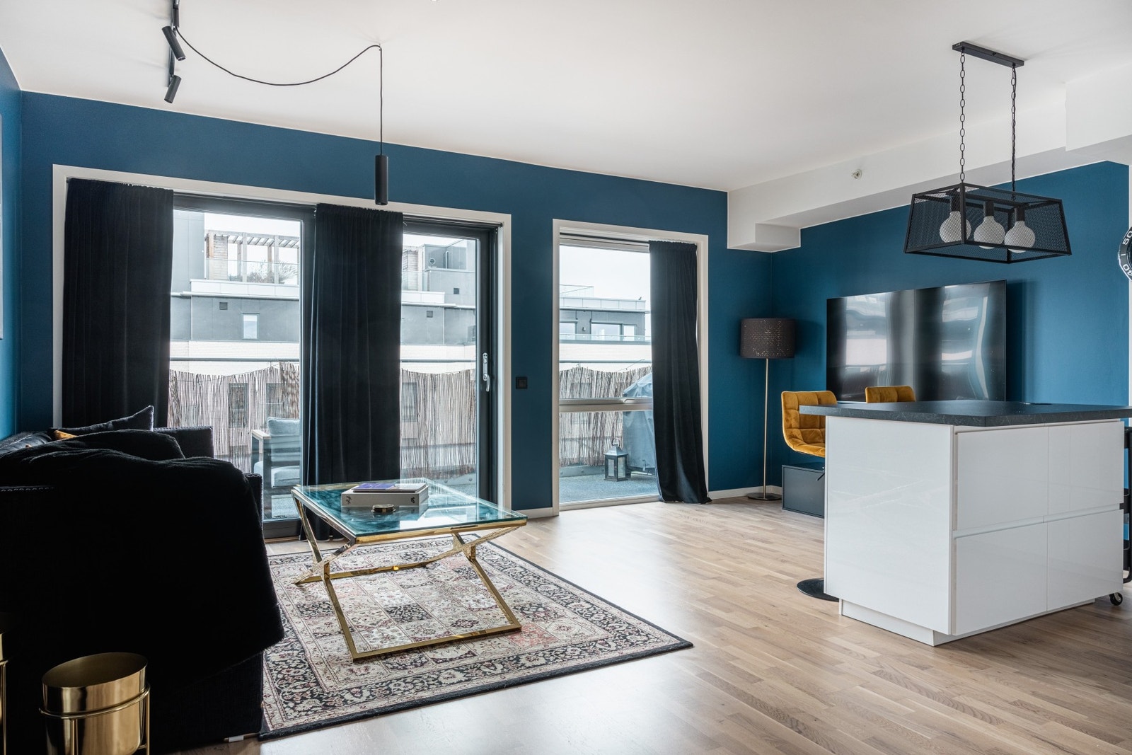 Topp moderne 3-roms toppleilighet fra 2019. Galleribilde