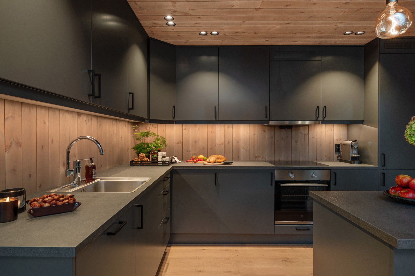 Romslig kjøkken Galleribilde