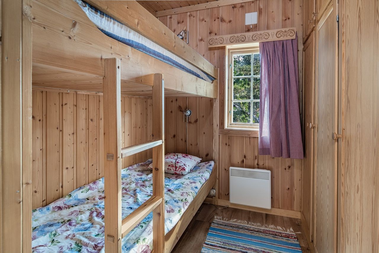 Garderobeskap på alle soverom, ekstra bra på soverom 3 Galleribilde