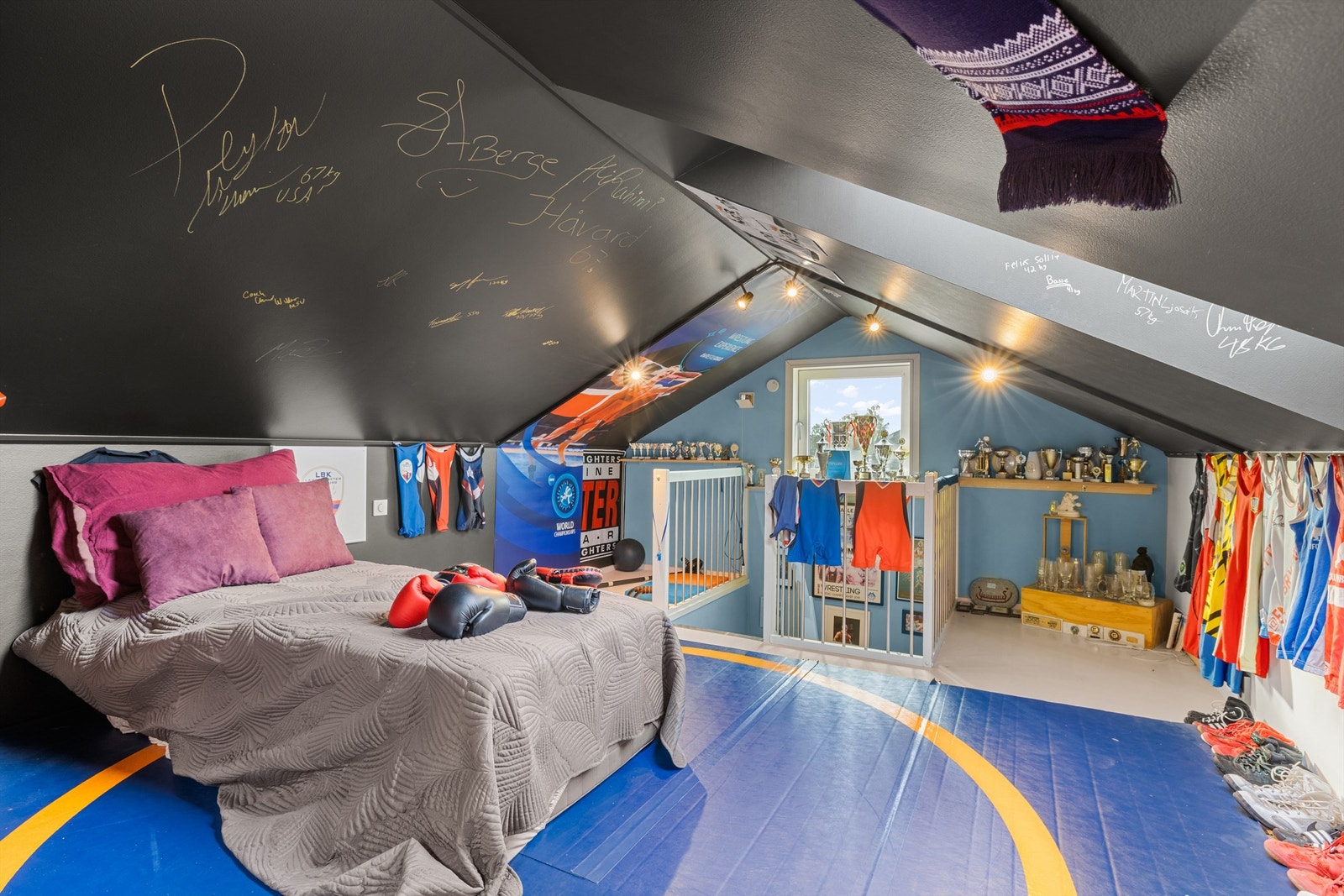 Lofstue/soverom Galleribilde