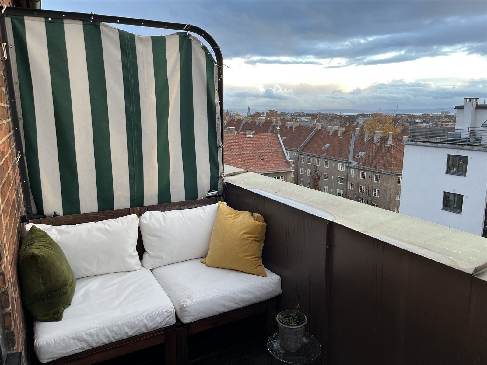 Selgers bilde. Galleribilde